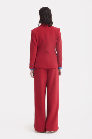 Классический двубортный жакет строгого кроя - красно бордовый