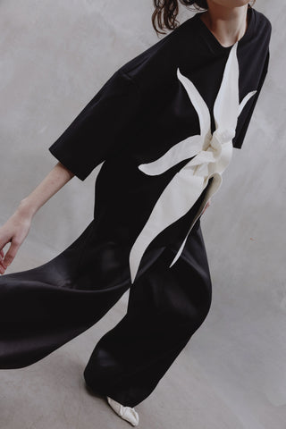 Relaxed Fit Knit Top – Black