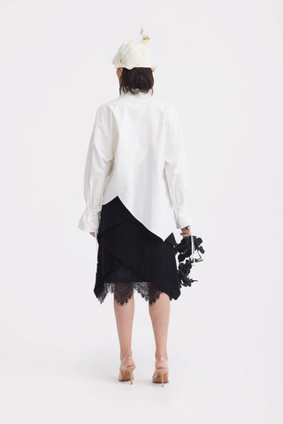 Fustă elegantă neagră cu talie înaltă și tiv din dantelă