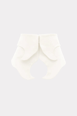 Centură artizanală cu talie curbată în straturi – Alb