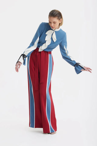 Pantaloni cu talie înaltă, croială largă, cu cordon — bordo