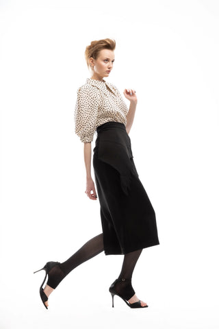 Bluză designer din crep cu imprimeu buline