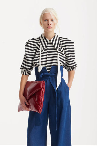 Bluză de designer cu dungi alb-negru