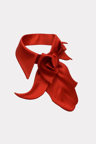 Accesoriu de guler designer – roșu carmin