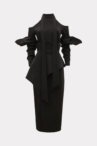 Rochie midi la modă cu umerii goi și curea asimetrică — negru