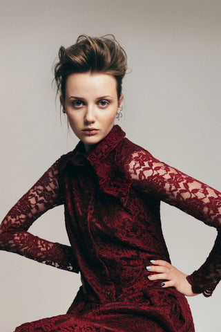 Rochie cămașă feminină din dantelă cu jumătate de nasturi, burgundy