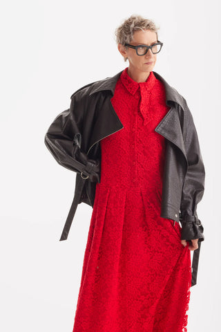 Элегантное кружевное платье-рубашка с половинной планкой, красное