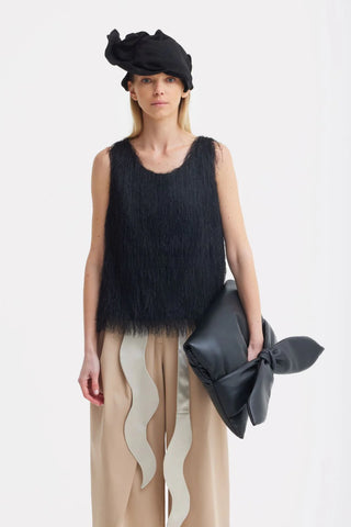 Топ без рукавов с бахромой — чёрный