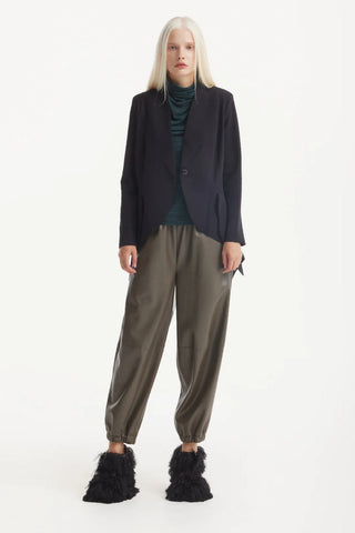 Elegant Blazer With Curved Hem Black