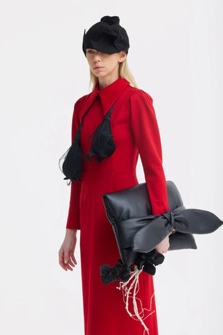 Клатч из искусственной кожи с объёмным бантом — чёрный