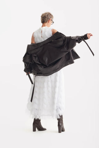 Rochie lungă de seară în A cu franjuri – albă