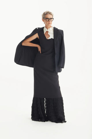 Rochie modernă tip sheath cu guler decorativ – Negru