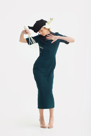 Приталенное платье миди с коротким рукавом – Зелёное