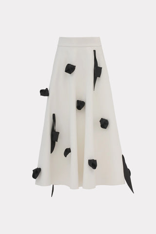 А-силуэтная юбка из эко кожи с цветочными элементами – Айвори