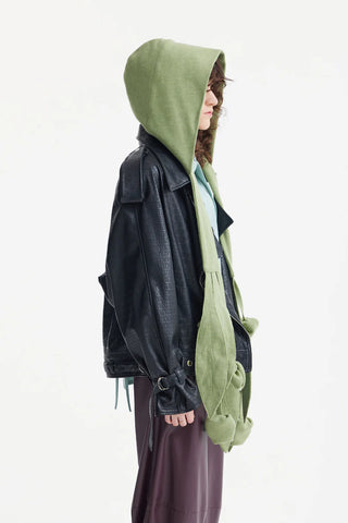 Eșarfă-căciulă din lână cu prindere reglabilă – verde măsliniu