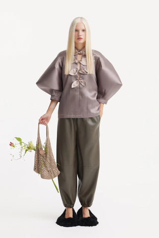 Брюки-Джоггеры с Завышенной Талией и Широкими Штанинами из Эко-Кожи — Хаки