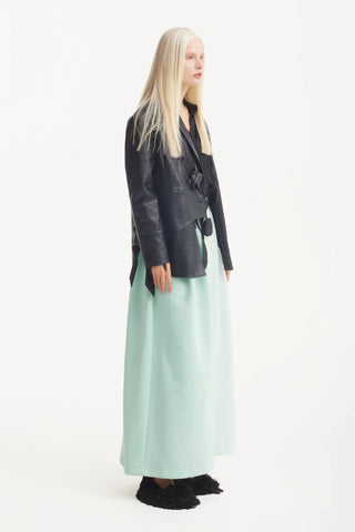 Неформальная элегантная замшевая юбка с разрезом спереди – Мятная