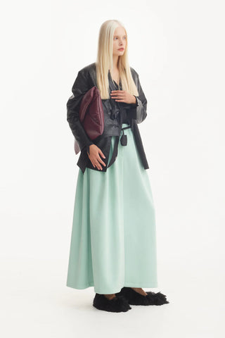 Жакет с запахом из эко-кожи с эффектом крокодила — чёрный